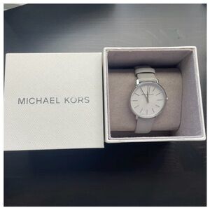 Michael Kors Grey Pyper Women’s Watch